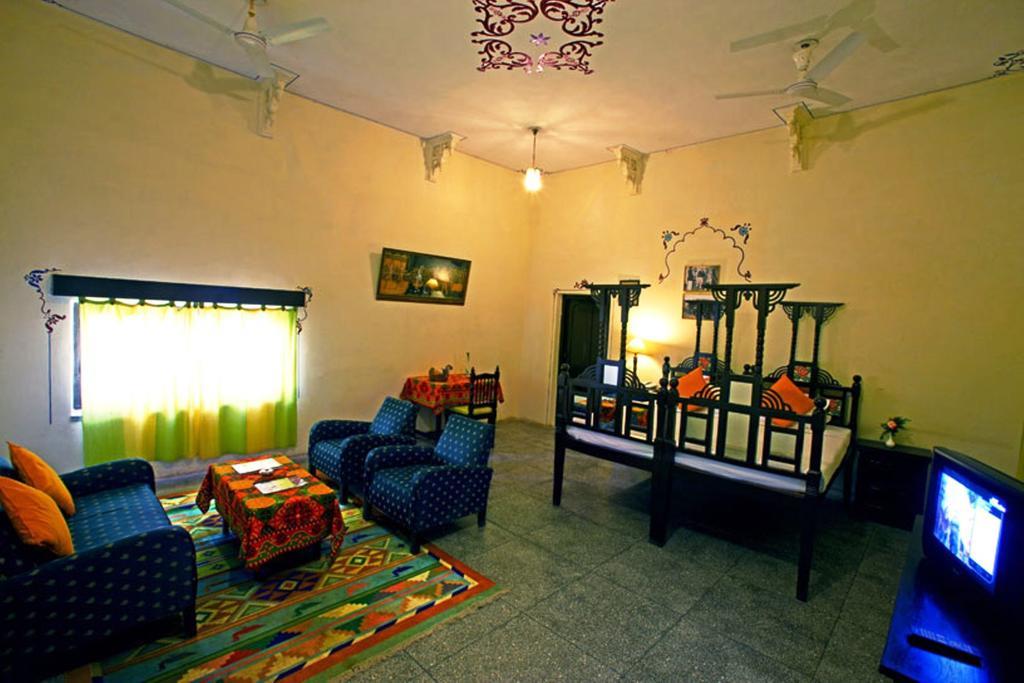 V Resorts Jhalamand Garh Jodhpur Jodhpur  Quarto foto